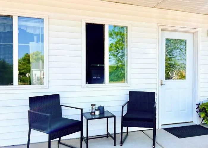 Cozy Studio Close To Ferry